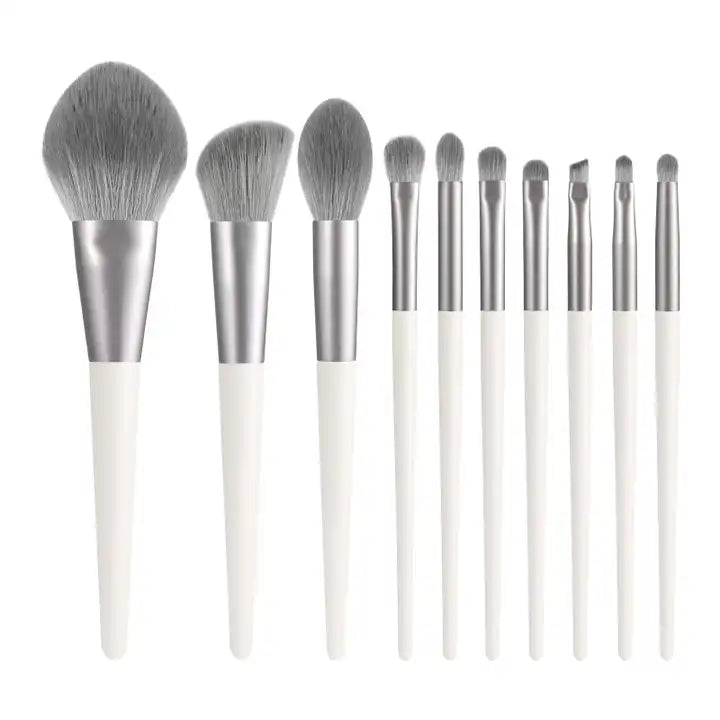 Makeup brush